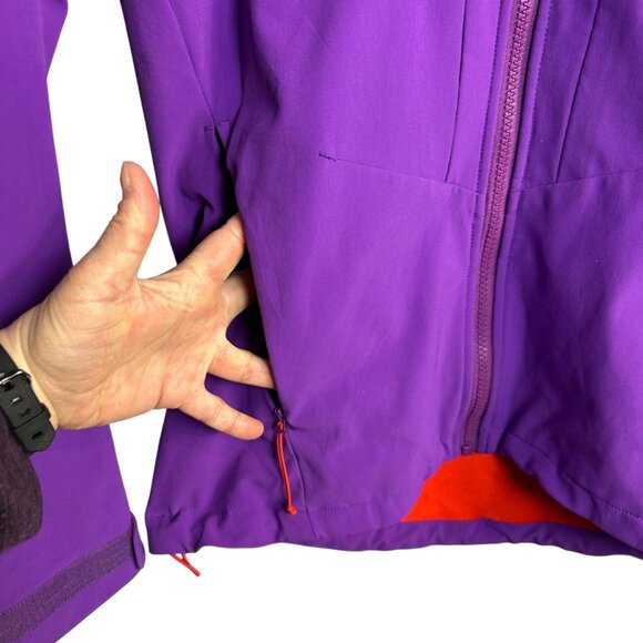 None - Picture 7 of 16